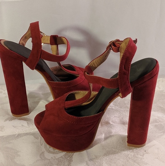 Cathy jean platforms size 5 - Picture 3 of 5